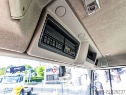 RENAULT D19 WIDE 320+HAYON BAR 2 T.