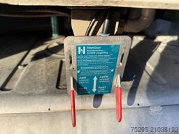 MERCEDES-BENZ Antos 2543 für Schmierstoff Pumpen 4xSchläuche