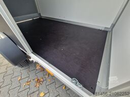 Variant schwarzer Kofferanhänger Rampe Seitentür