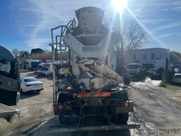 Mercedes-Benz Arocs 1835