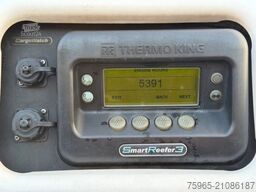 SCHMITZ CARGOBULL SKO24 THERMO KING SLX300 WITH 5400 ENGINE HOURS