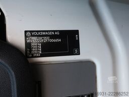 VOLKSWAGEN Crafter Pritsche 35 mittel L2 Doka/Klima/Nr. 230