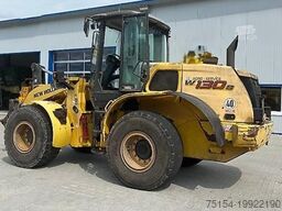 New Holland W 130B