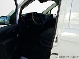 Mercedes-Benz VITO 116 NEUES MODELL AHK 2,5t NAVI KAMERA AUTOM