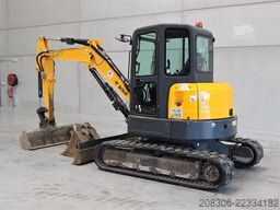 BOBCAT E50