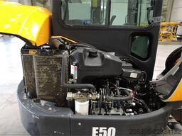 BOBCAT E50
