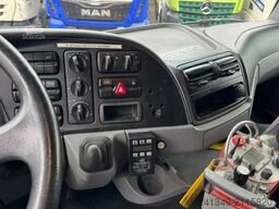 MERCEDES-BENZ Arocs 3243 8x4 Hiab 166-4