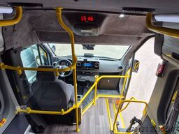 MERCEDES-BENZ Sprinter 517 Heckniederflur Vorlauffahrzeug