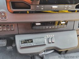 MERCEDES-BENZ Sprinter 517 Heckniederflur Vorlauffahrzeug
