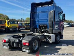 DAF XF 450 FT Space Cab Großer Tank Deutscher LKW
