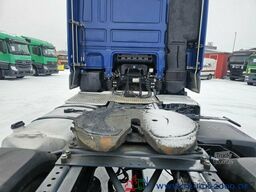 DAF XF 450 FT Space Cab Großer Tank Deutscher LKW