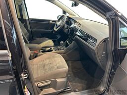 VW Touran 1.5 TSI DSG Highline Fahrassist+AHK+Pano