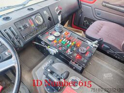 Mercedes-Benz SK 2636 AK 6x6 V10 Sides VMA100 Wasserwerfer