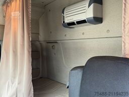 Mercedes-Benz Actros 1851 4X2