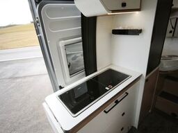 MOOVEO Van 63 EB, SAT, AHK, Navi, Einzellbetten