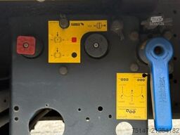 SCHMITZ CARGOBULL Cargobull Mega Varios hyd. Hubdach Edscha XL