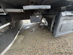 SCHMITZ CARGOBULL Cargobull Mega Varios hyd. Hubdach Edscha XL