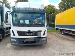 MAN TGL 12.220 4x2 BL