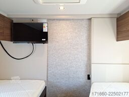 BÜRSTNER Signature SFT 7.1 180PS, 300AH, Markise, SAT+TV