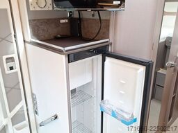 BÜRSTNER Lyseo TD 727 G Dachklima|Lithium-Batterie