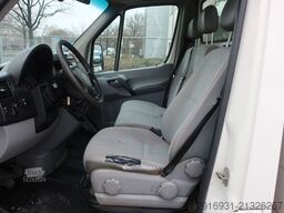 VOLKSWAGEN Nr:148 Crafter Dreiseitenkipper/Frontscheibenhz.