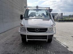 Mercedes-Benz Sprinter 513 CDI 4x4 1700 KM 18 Persons Expedit...