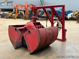 Eurograb BOP C4  clamshell grapple