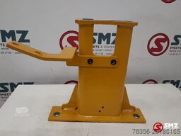Caterpillar Support as Caterpillar