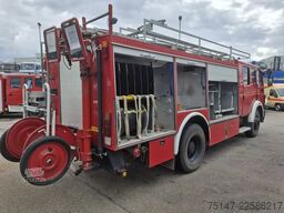 MERCEDES-BENZ 1735 V8 Feuerwehr LF 24 Tank Pumpe Stromaggregat