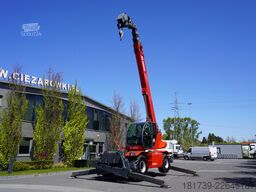 MAGNI RTH 5.26 telescopic loader / Range 26 m
