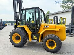 JCB 940 / TRIPLEX 4500 / FREE-LIFT NEW TIRES