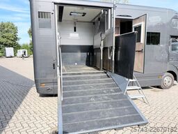 MERCEDES-BENZ ATEGO 1021  Roelofsen 3  Pferde  Wohnung Dusche