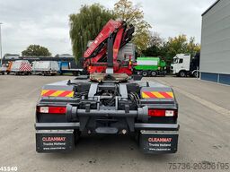 Volvo FM 340 6x4 Fassi 19 Tonmeter laadkraan
