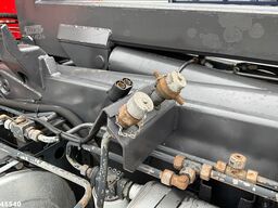 Volvo FM 340 6x4 Fassi 19 Tonmeter laadkraan