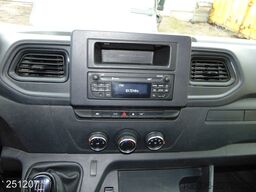 RENAULT Master 2.3 dCi 135 L3H2 -Kamera-