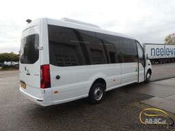MERCEDES-BENZ Sprinter CMS 21 Sitze EURO 6