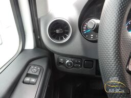 MERCEDES-BENZ eSprinter 14 Sitze Electric Range: 300 km