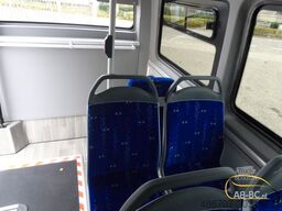 MERCEDES-BENZ eSprinter 14 Sitze Electric Range: 300 km