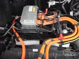 MERCEDES-BENZ eSprinter 14 Sitze Electric Range: 300 km