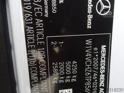 MERCEDES-BENZ eSprinter 17 Sitze Electric Range: 465 km