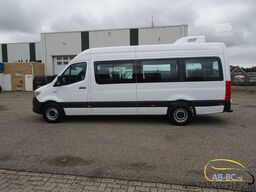 MERCEDES-BENZ eSprinter 17 Sitze Electric Range: 465 km