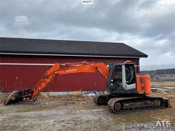 Hitachi ZX135US-3 Crawler Excavator with 2 buckets and rot