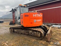 Hitachi ZX135US-3 Crawler Excavator with 2 buckets and rot