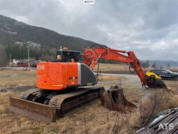 Hitachi ZX135US-3 Crawler Excavator with 2 buckets and rot
