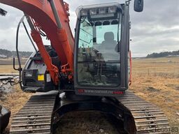 Hitachi ZX135US-3 Crawler Excavator with 2 buckets and rot