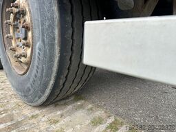 Gray and Adams Meat Hook Thermo King SLXE 400