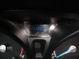 FORD Transit Courier Kasten 75PS Trend AHK
