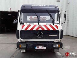 Mercedes-Benz 1622