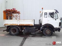 Mercedes-Benz 1622