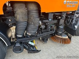 MERCEDES-BENZ ATEGO 1323 Kehrmaschine FAUN VIAJET